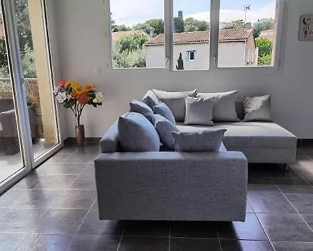 T3 65 M2 Centre * Porto-Vecchio (Corsica)