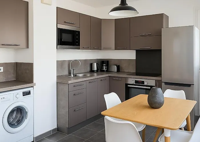T3 65 M2 Centre Πόρτο Βέκιο